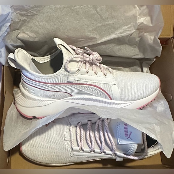 Brand new, sold out shoe - Picture 4 of 4